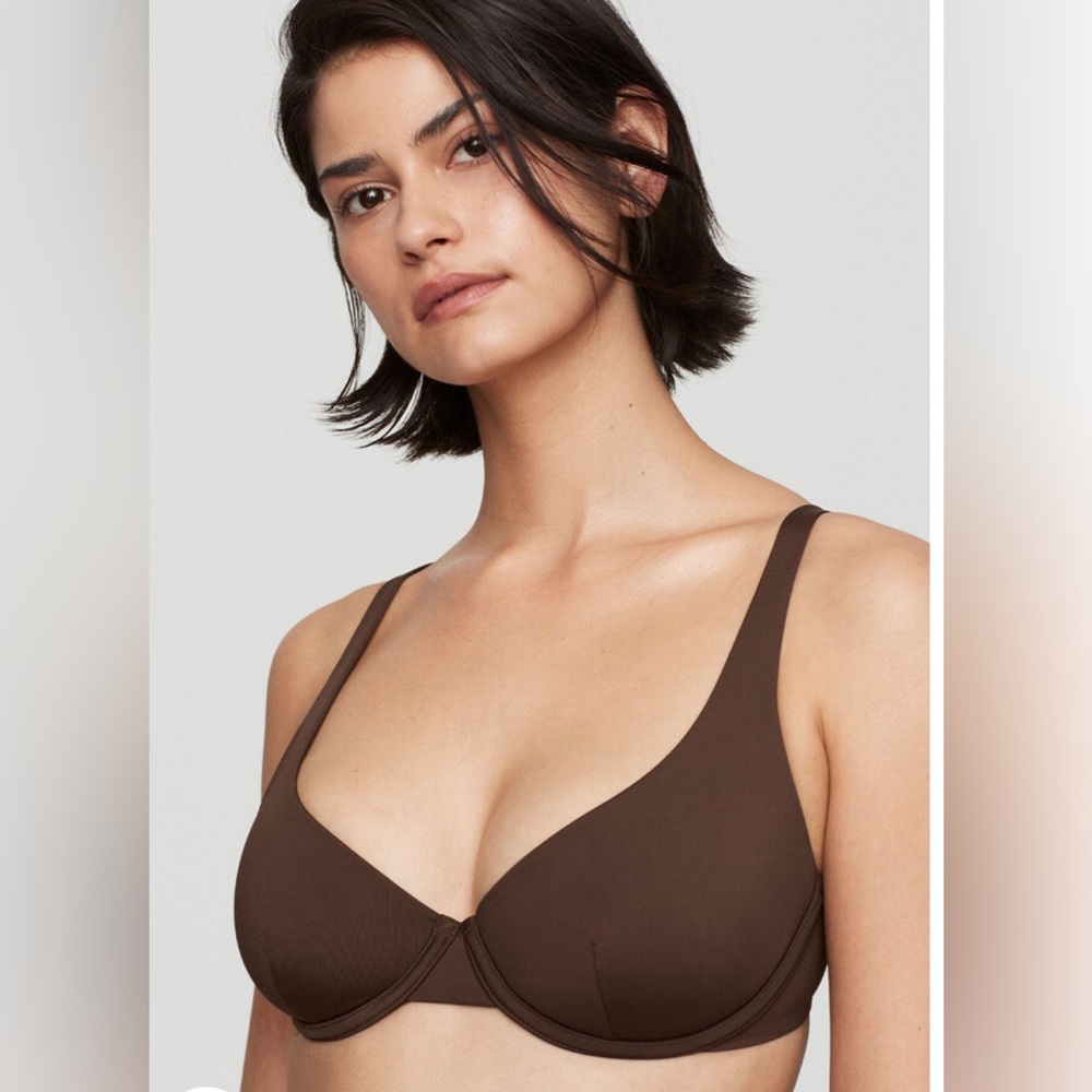 Cuup scoop swim bikini top size 11 (36D or 34E)